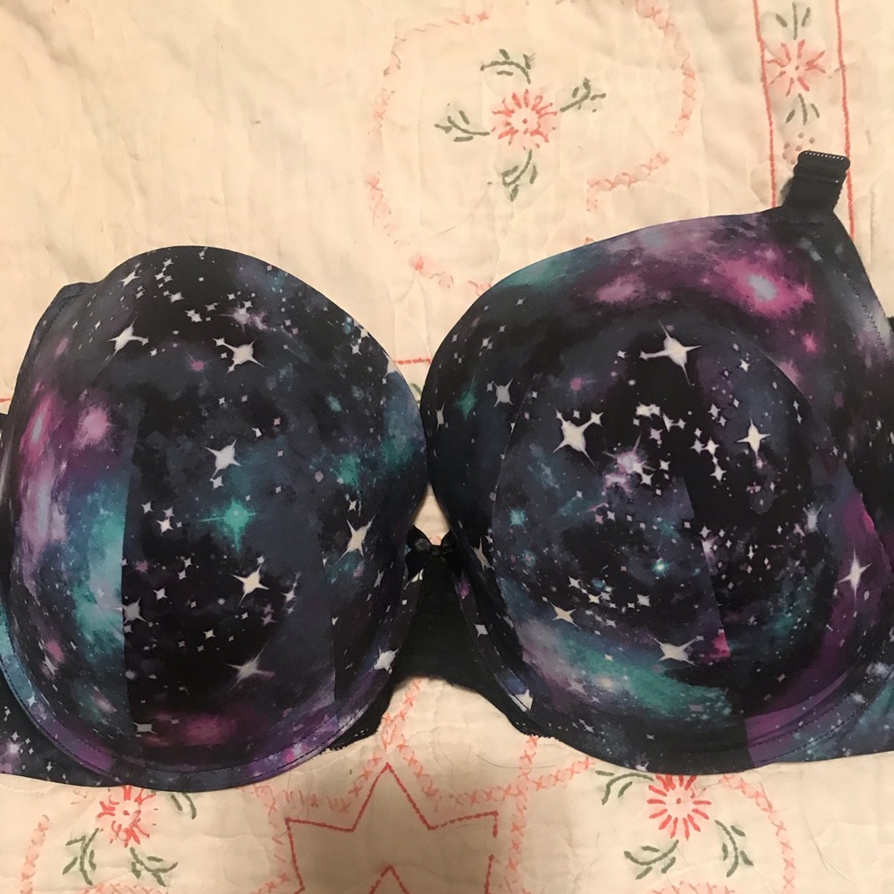 Torrid Bra 40DDD